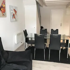 https://perdiu-52-confortable.andorra-la-vella-hotels.net