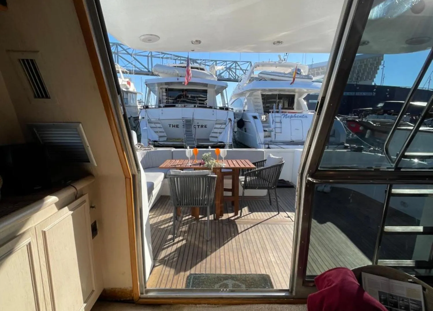 Bateau-hôtel Yate Hotel Stv Barcelone Espagne