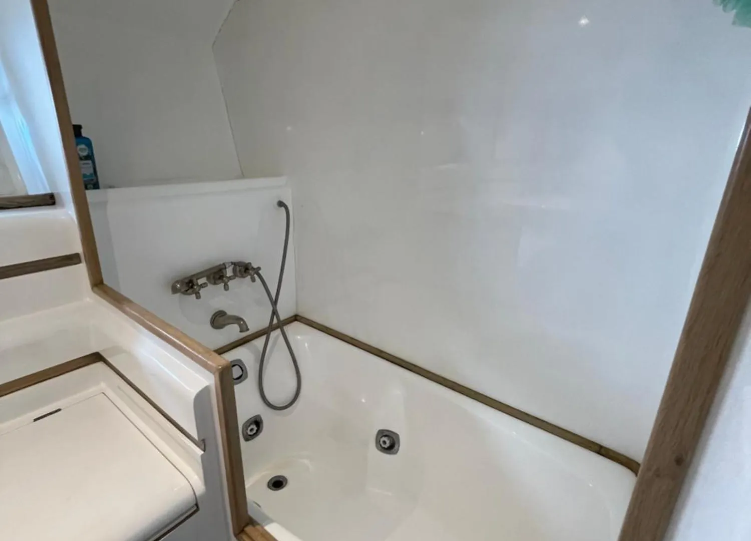 Yate Hotel Stv Barcelone 0*,  Espagne